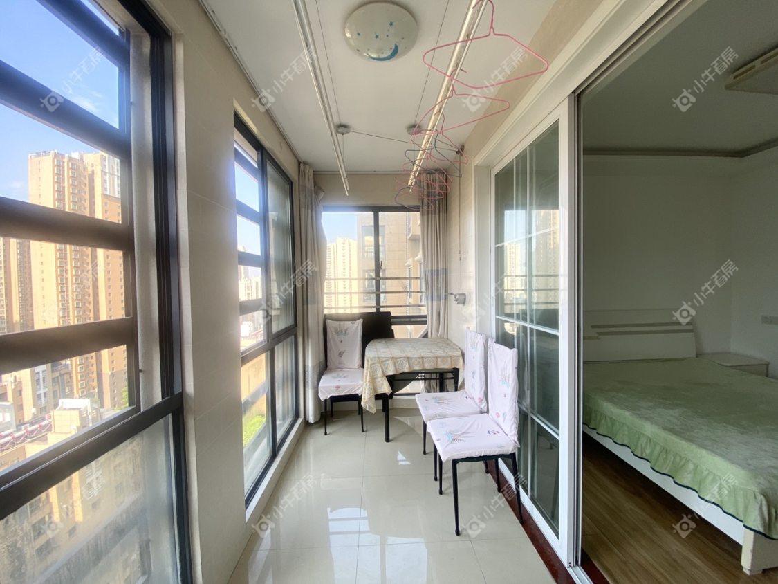 镇江华都锦城在售二手房源室内图_小牛看房