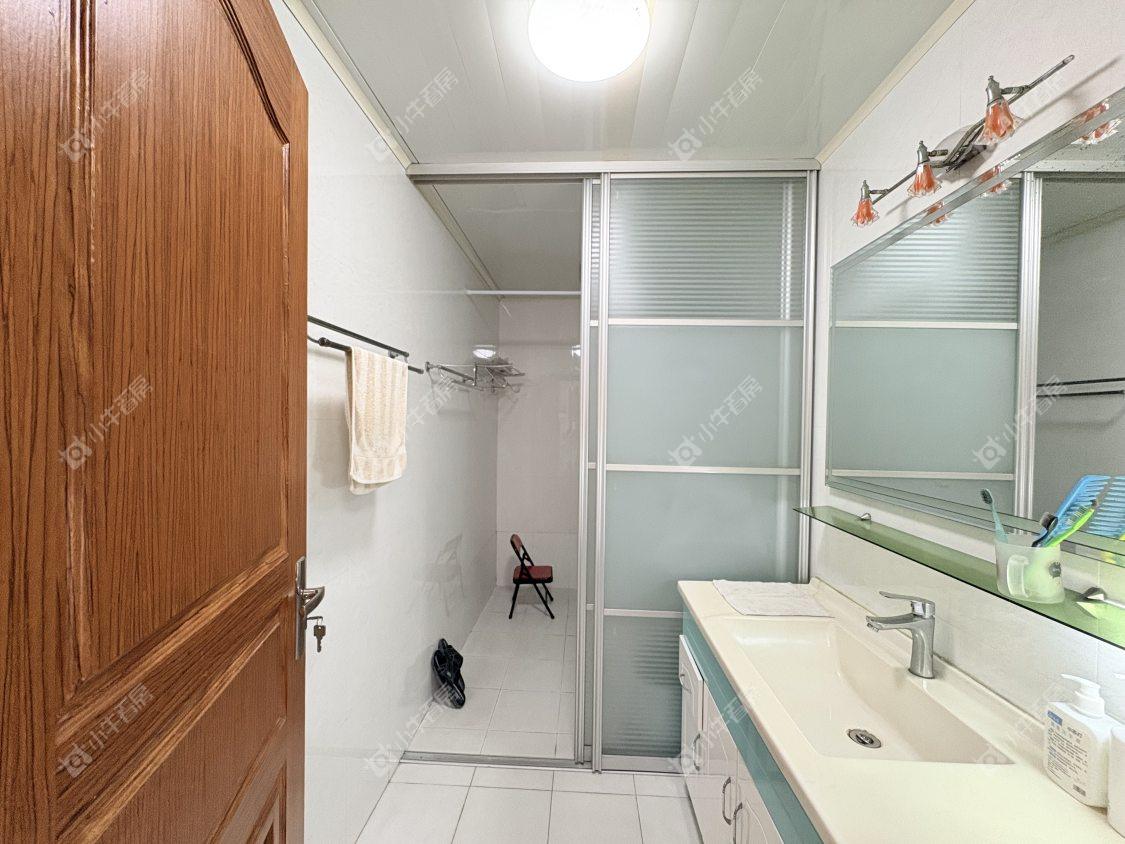 镇江凤翔花园在售二手房源室内图_小牛看房