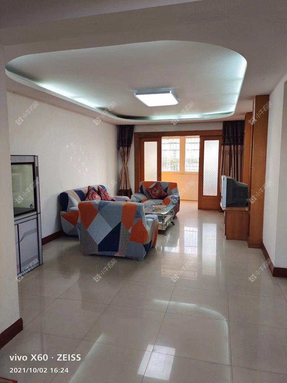 镇江水云商住楼在租房源室内图_小牛看房