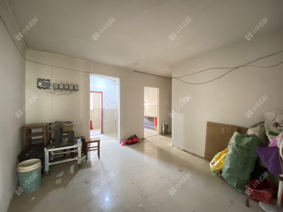 镇江嘉荟新城在售二手房源室内图_小牛看房