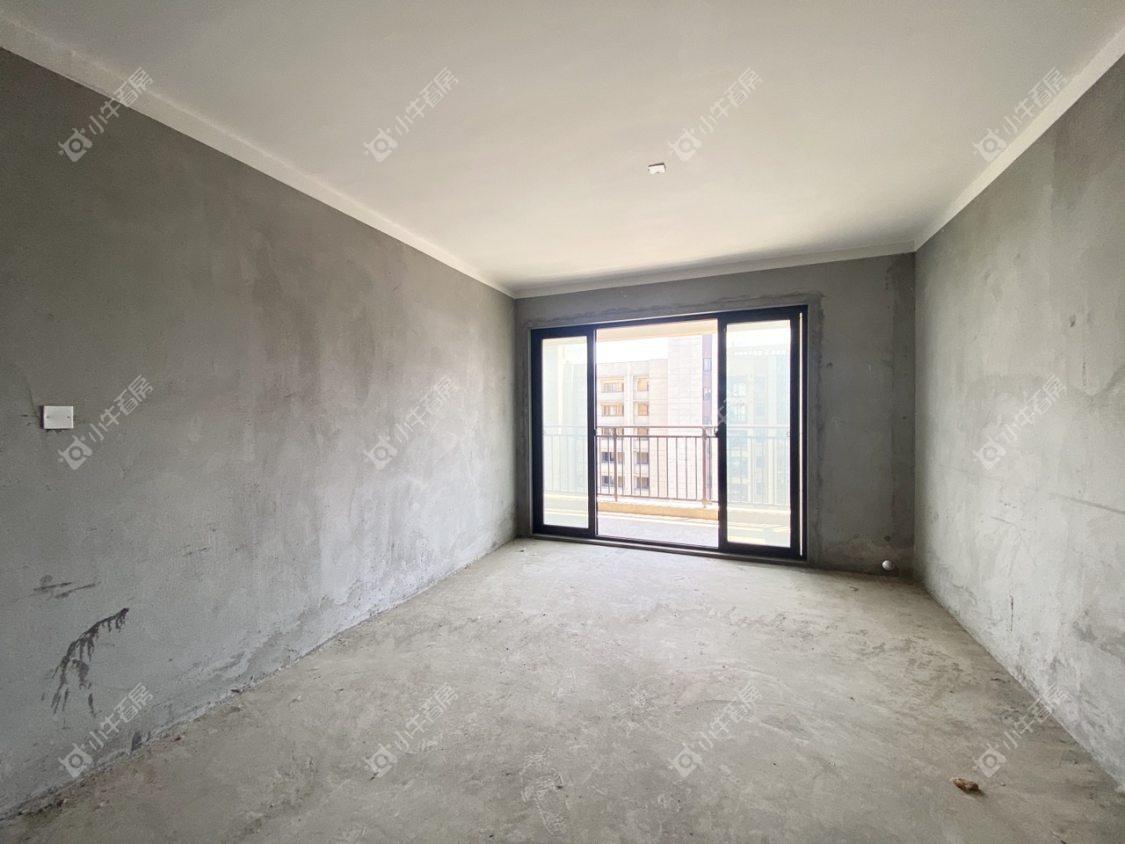 镇江凤熹台在售二手房源室内图_小牛看房