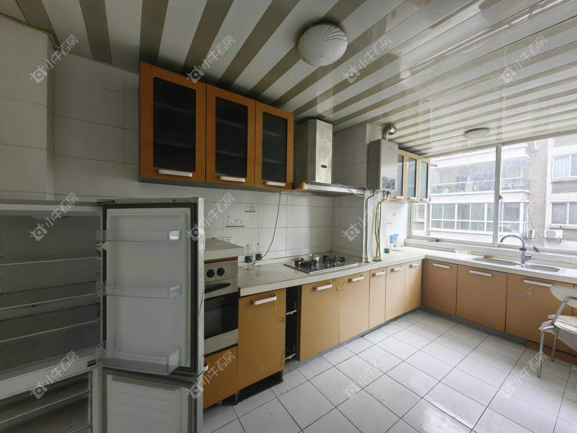 镇江凤翔花园在租房源室内图_小牛看房