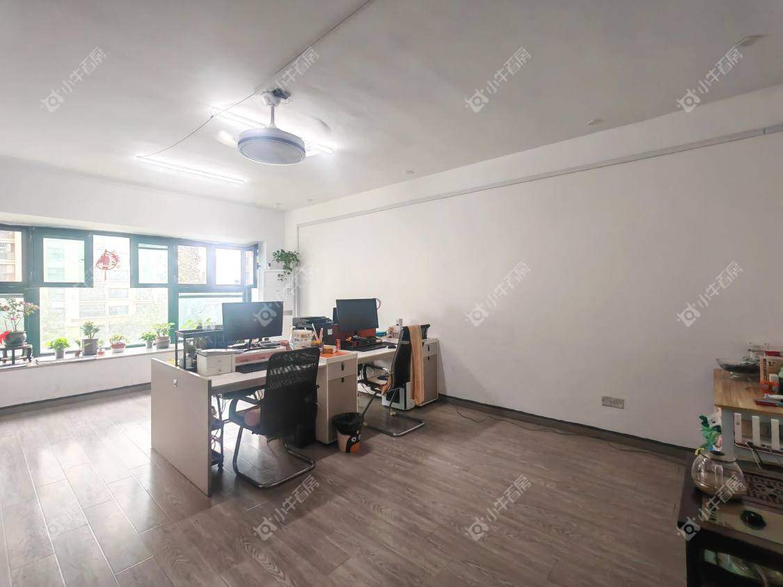 镇江恒大名都二三期在售二手房源室内图_小牛看房