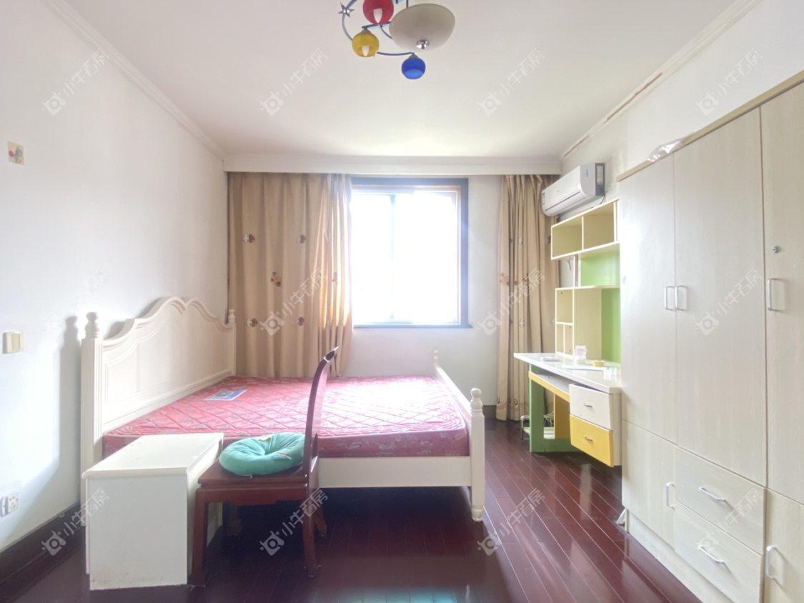 镇江丹凤公寓在售二手房源室内图_小牛看房