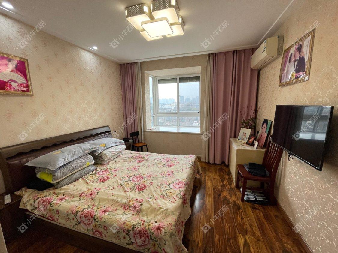 镇江南门花园在售二手房源室内图_小牛看房