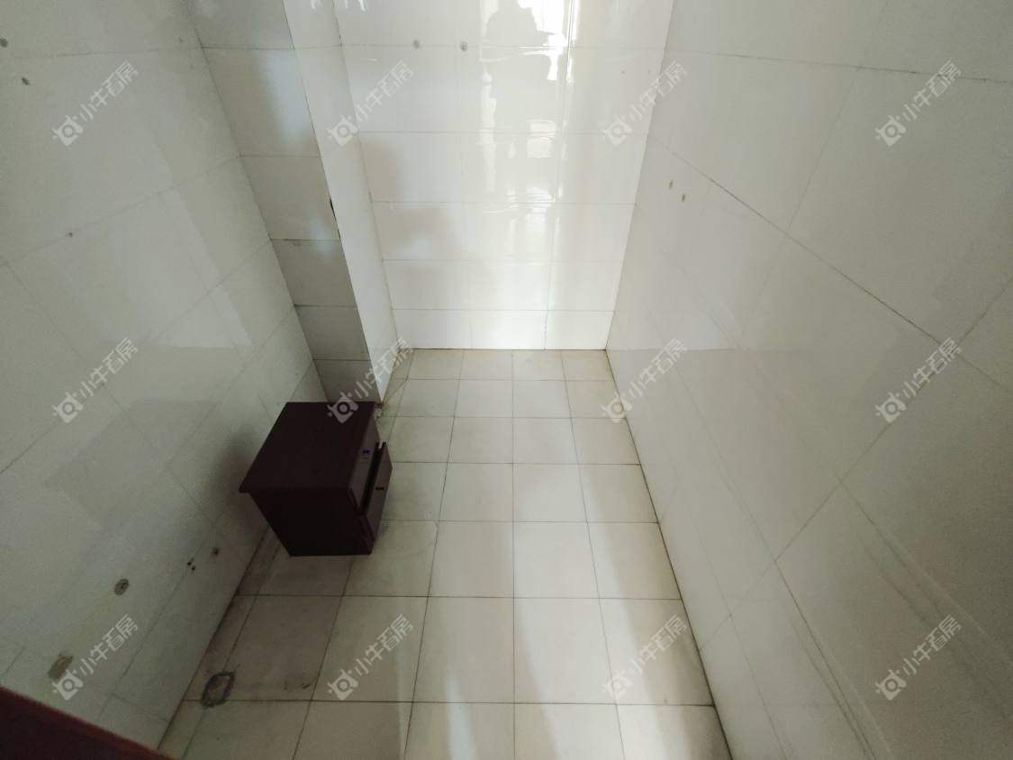 镇江新新家园在售二手房源室内图_小牛看房