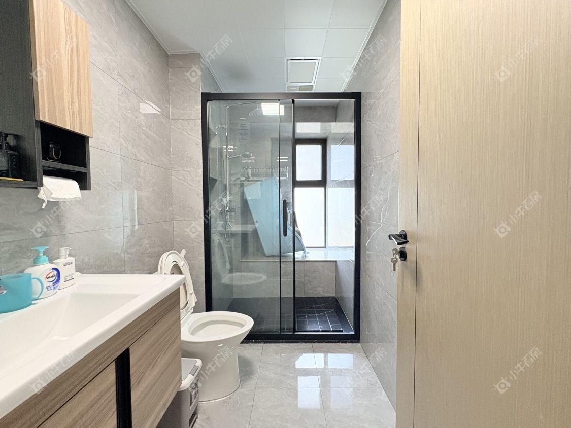 镇江碧桂园樾府在售二手房源室内图_小牛看房