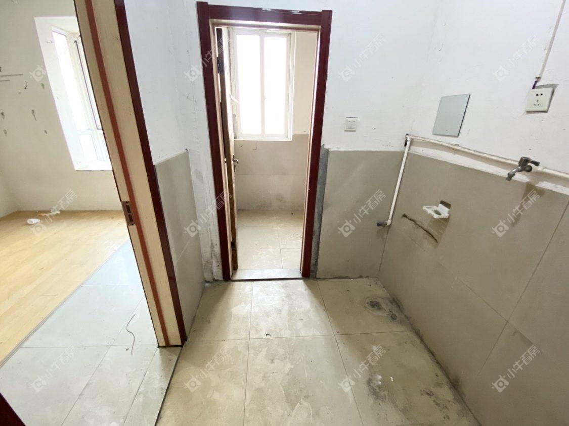 镇江嘉荟新城在售二手房源室内图_小牛看房