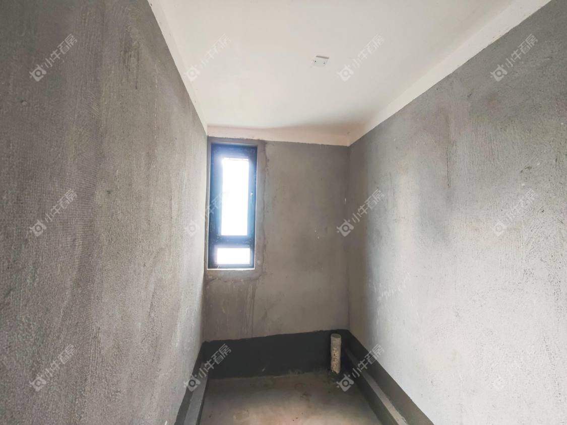 镇江凤熹台在售二手房源室内图_小牛看房