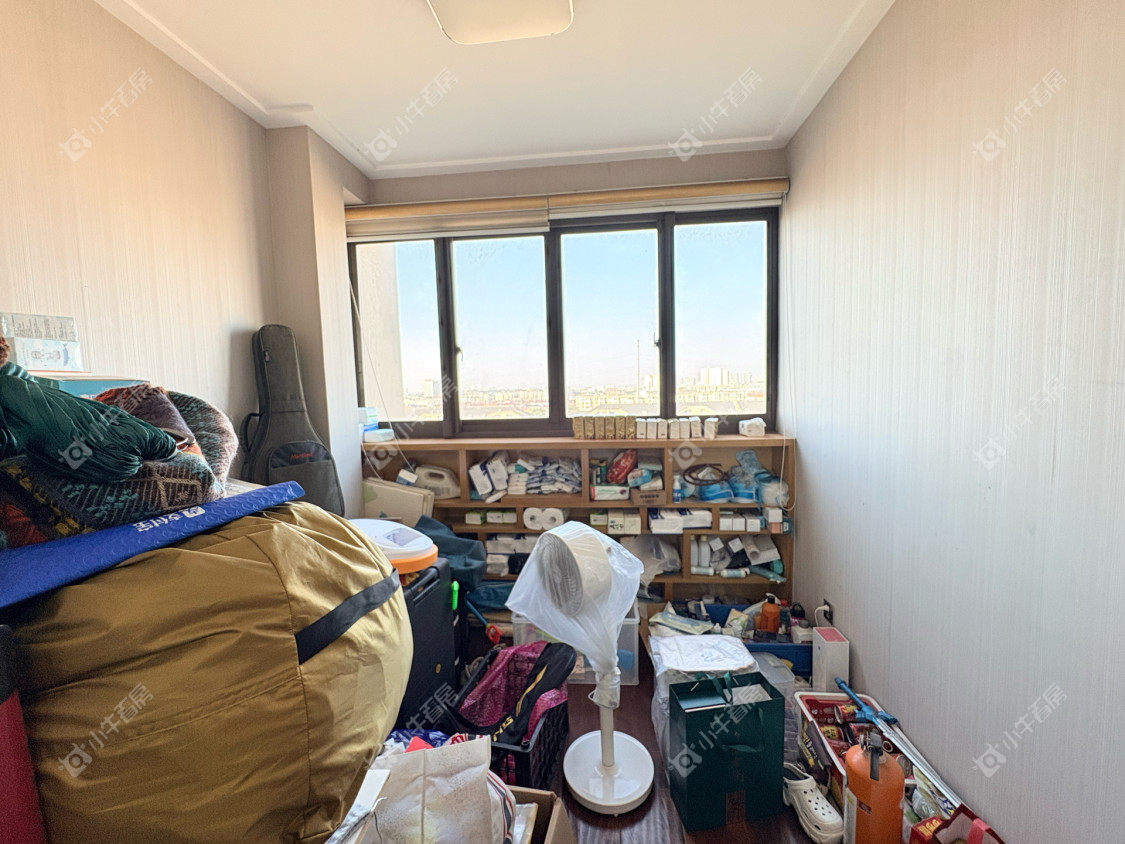 镇江世纪豪都在售二手房源室内图_小牛看房