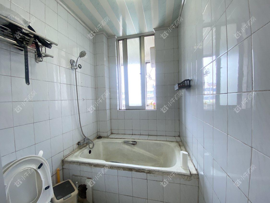 镇江中山路开关厂综合楼在售二手房源室内图_小牛看房