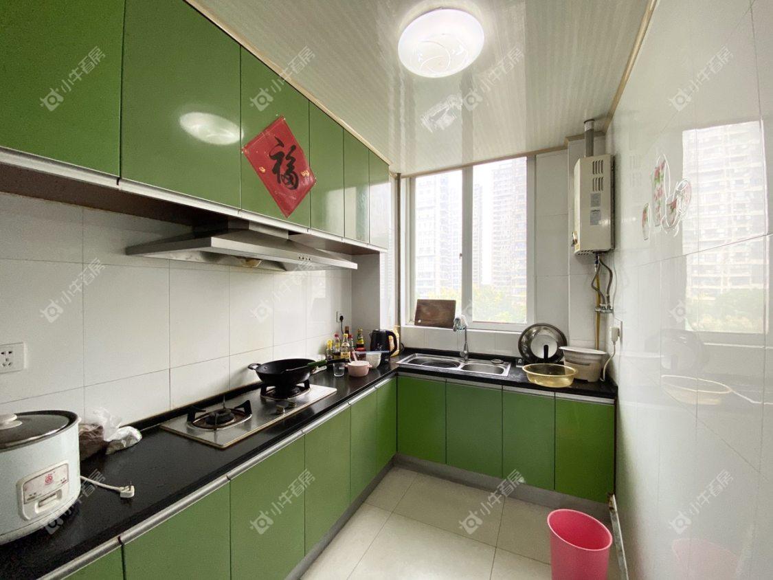 镇江新新家园在售二手房源室内图_小牛看房