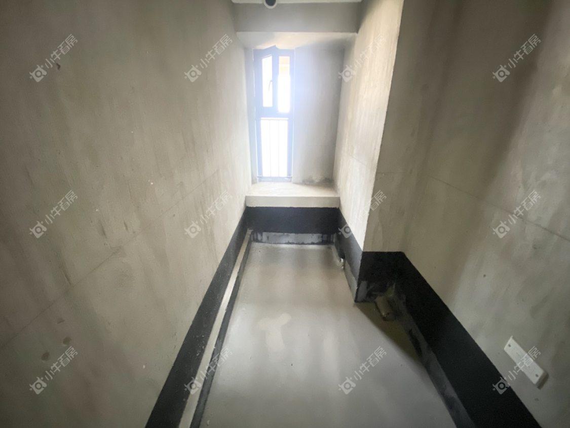 镇江碧桂园樾府在售二手房源室内图_小牛看房