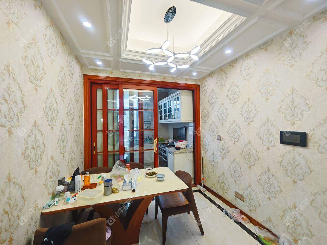 镇江滨河凤凰城在售二手房源室内图_小牛看房