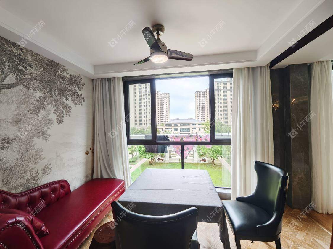 镇江丹凤国际在售二手房源室内图_小牛看房