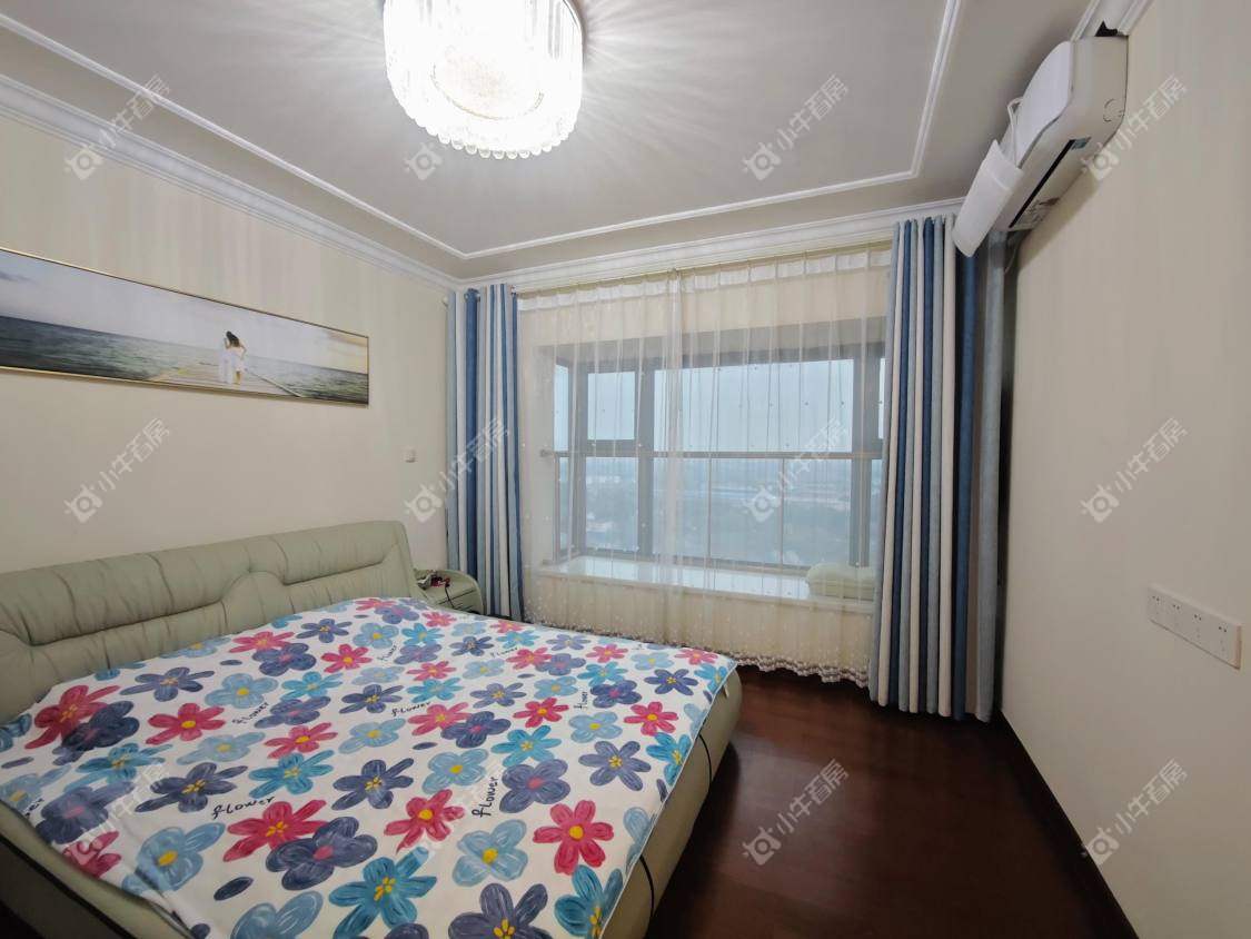 镇江恒大城在售二手房源室内图_小牛看房