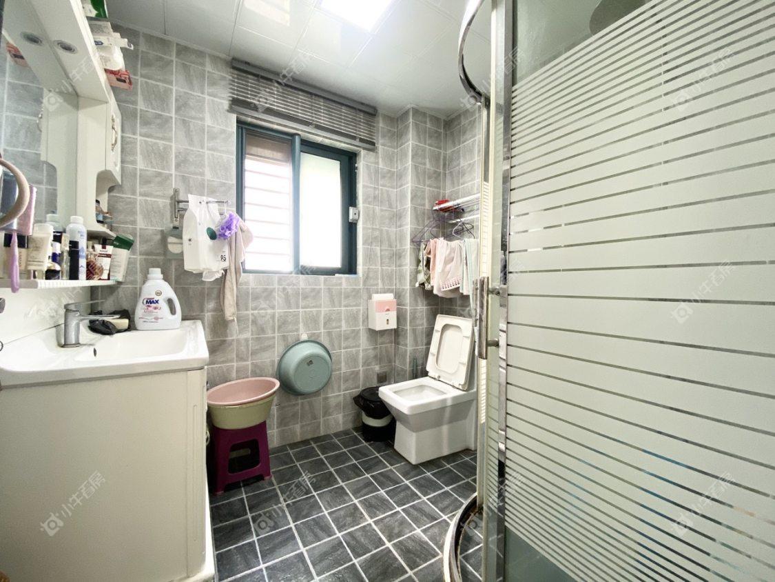 镇江欧洲城在售二手房源室内图_小牛看房