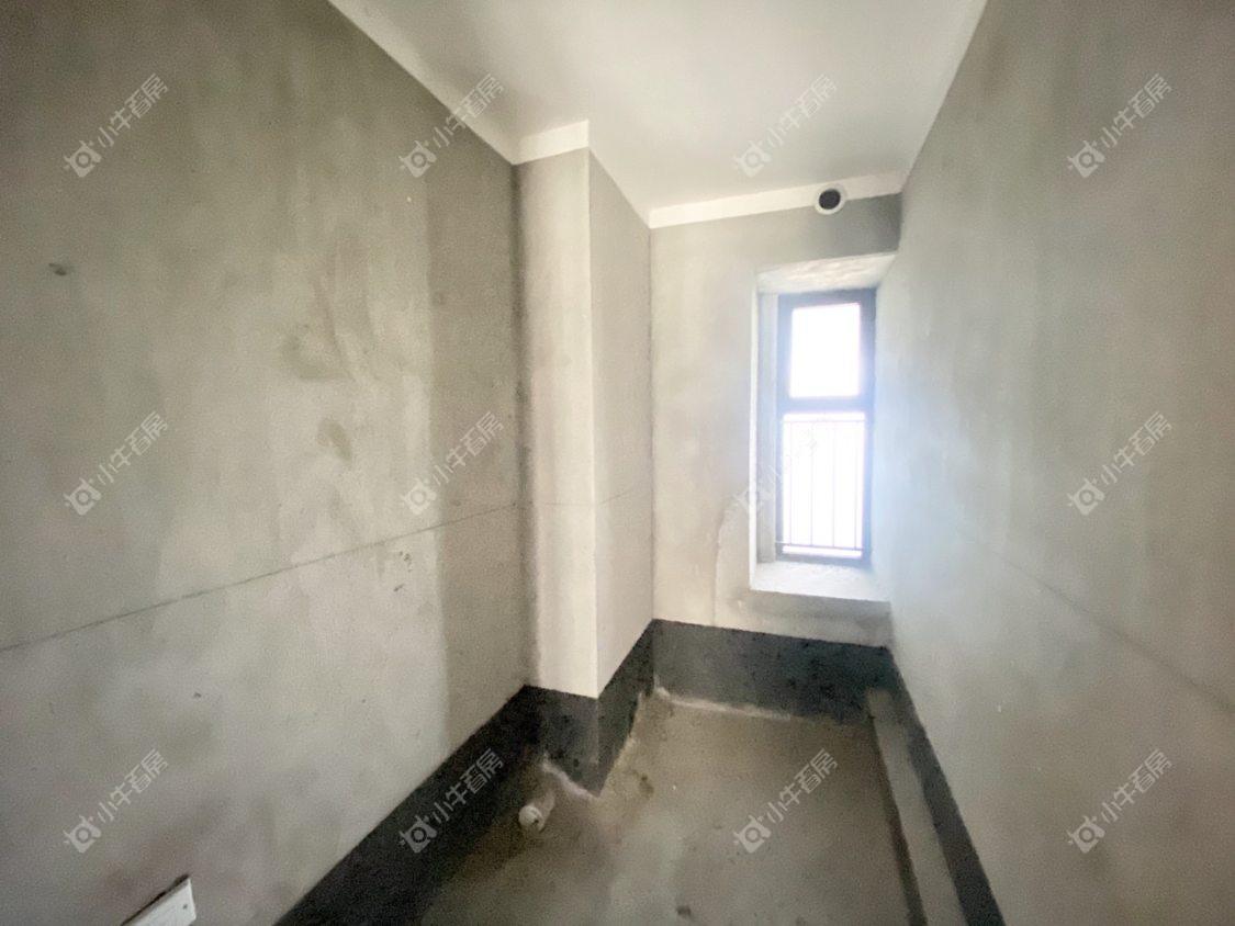 镇江碧桂园樾府在售二手房源室内图_小牛看房