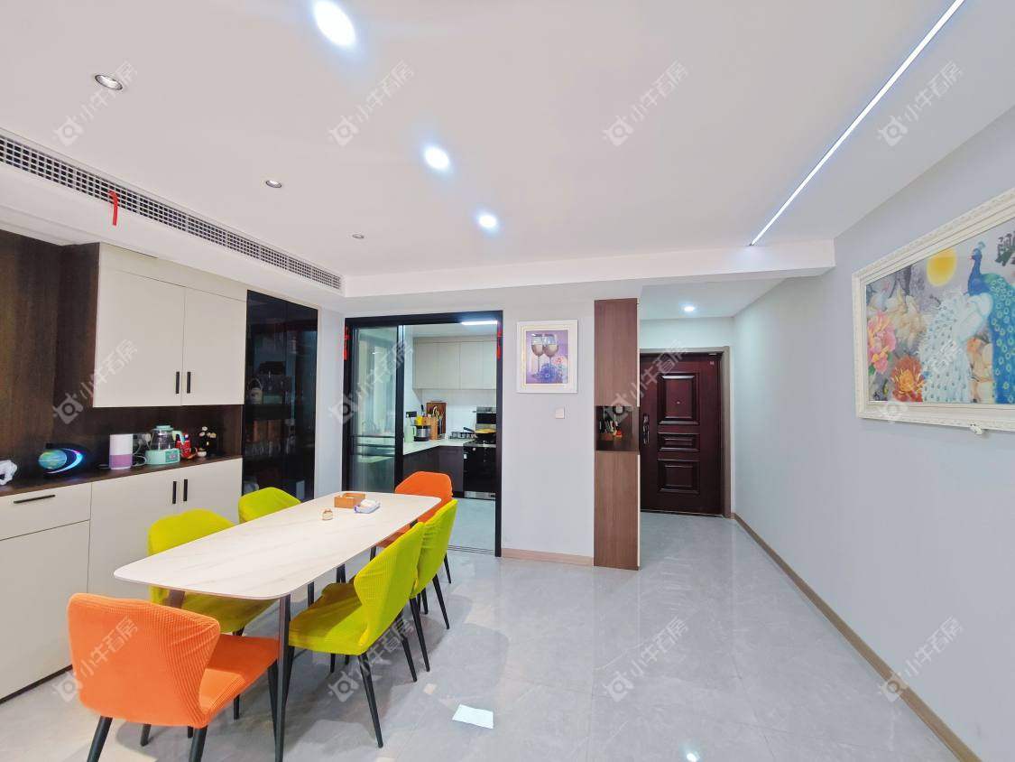 镇江万善上院在售二手房源室内图_小牛看房