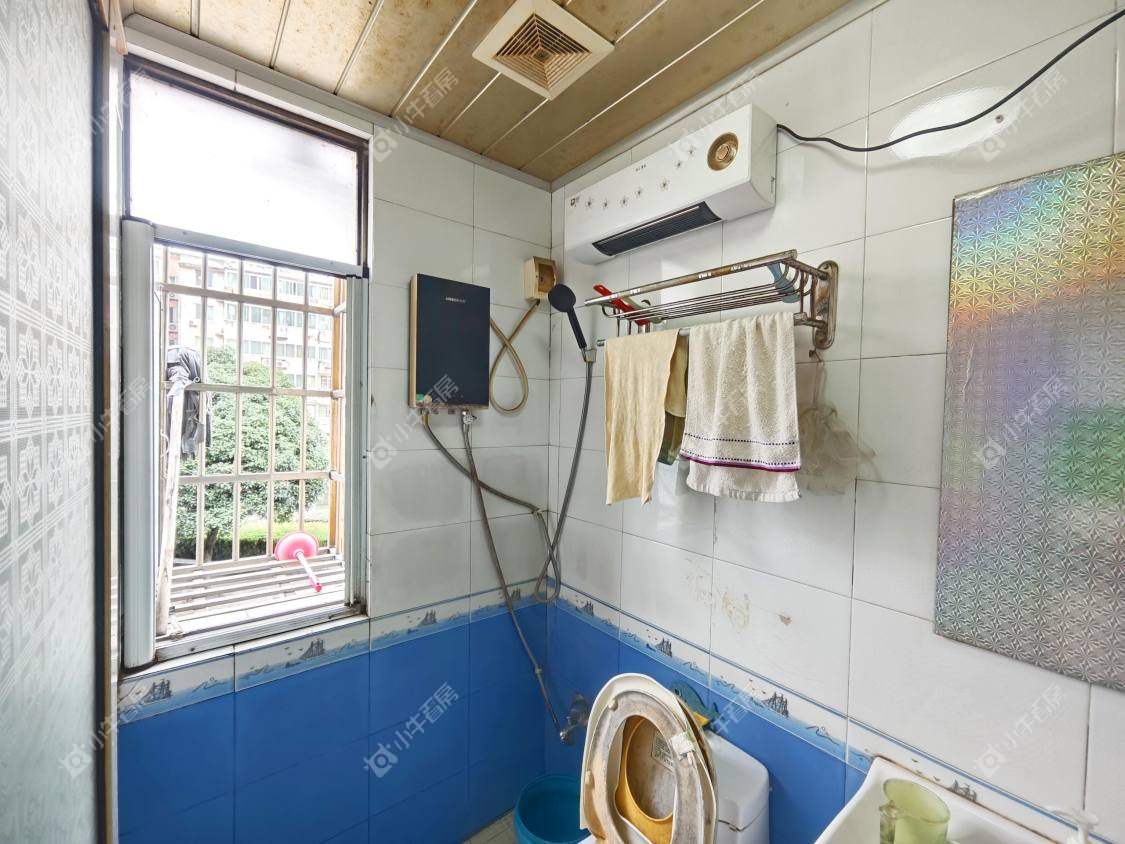 镇江赵家涵小区在售二手房源室内图_小牛看房