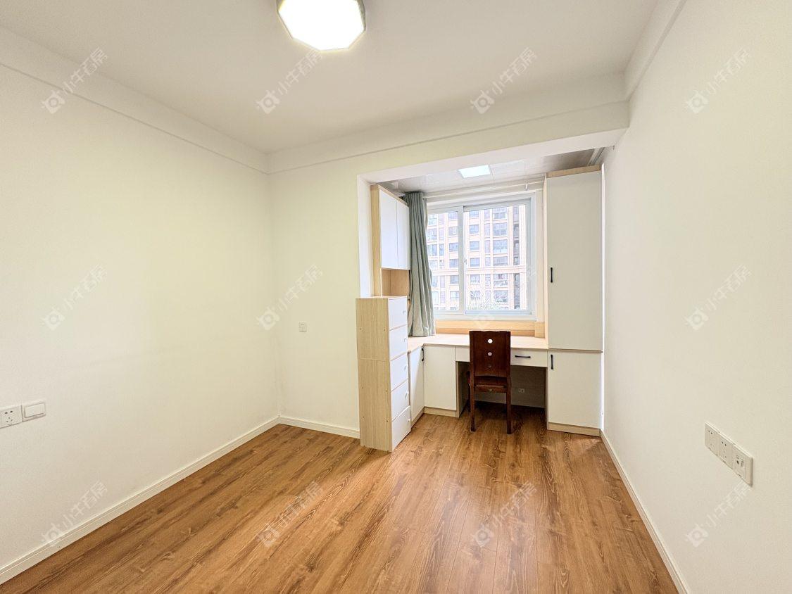 镇江汇金天地在售二手房源室内图_小牛看房