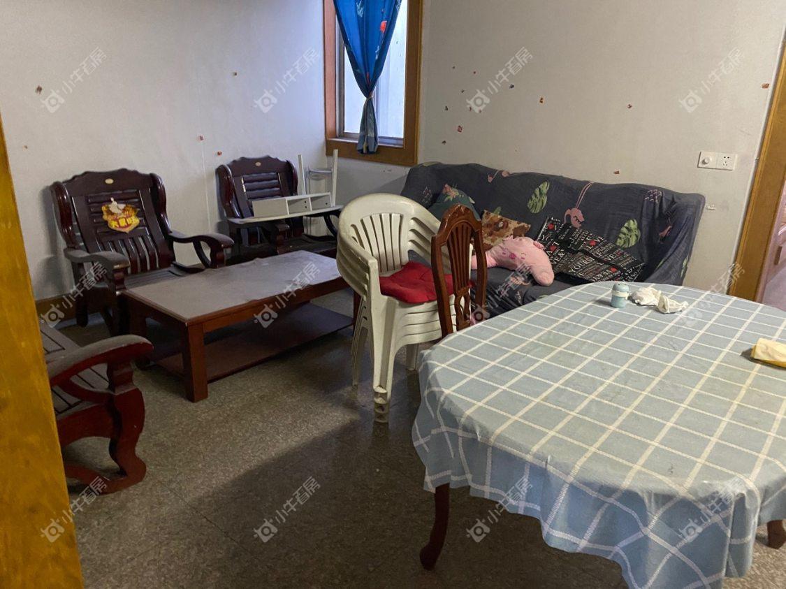 镇江无线电厂宿舍在售二手房源室内图_小牛看房