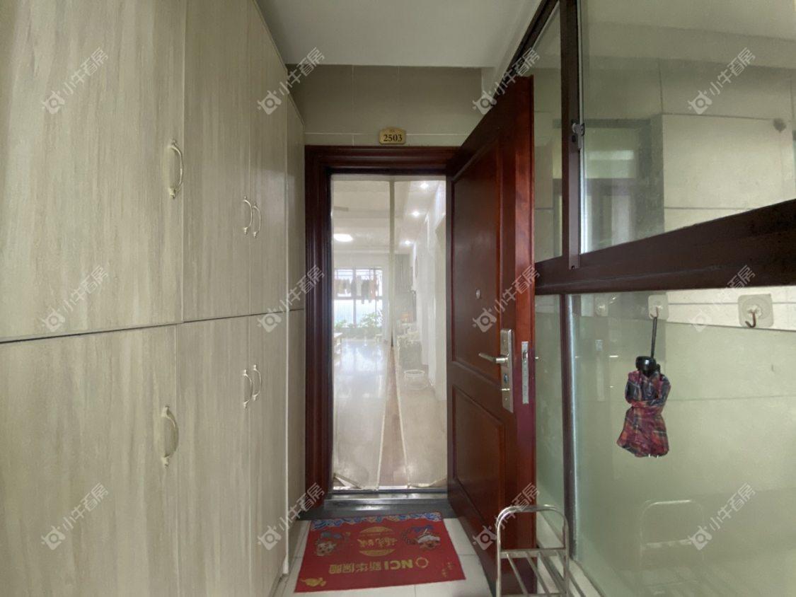 镇江滨河凤凰城在售二手房源室内图_小牛看房