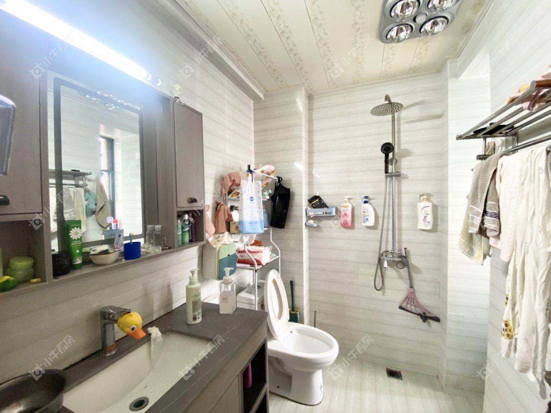 镇江欧洲城在售二手房源室内图_小牛看房