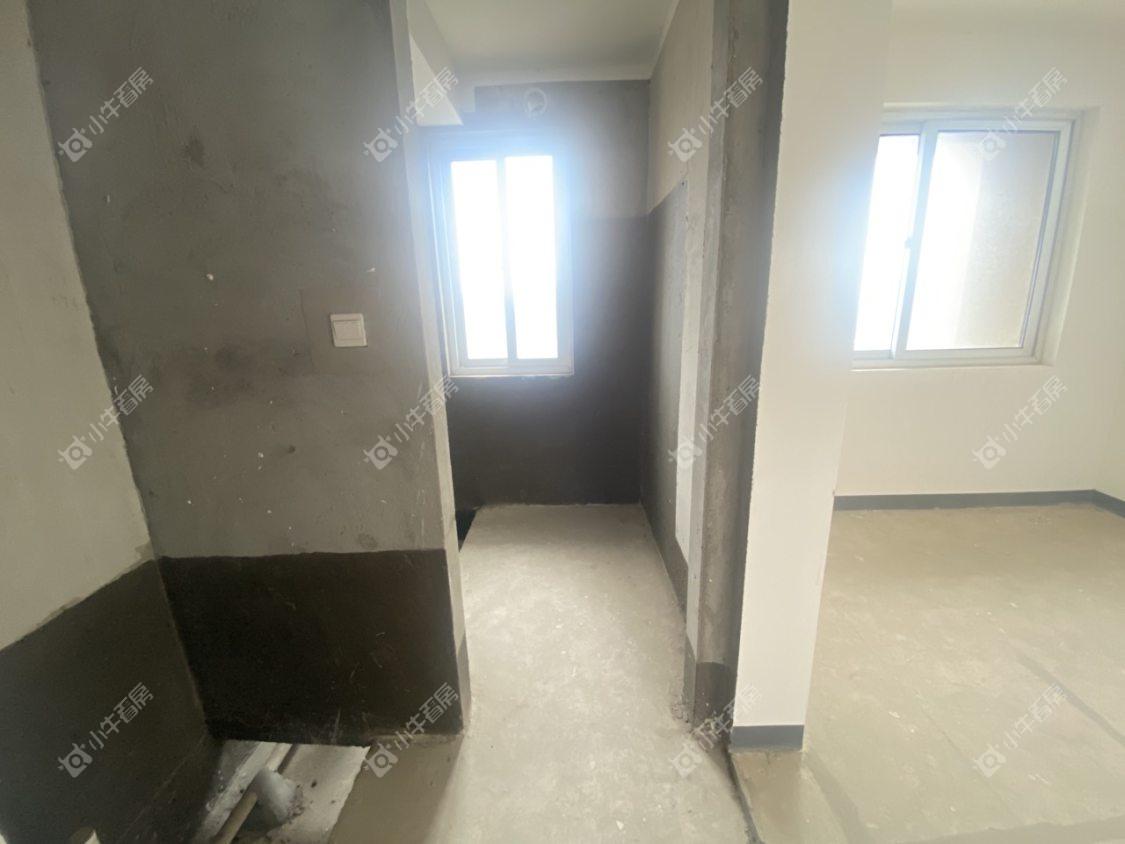 镇江中南君悦府中南一期在售二手房源室内图_小牛看房