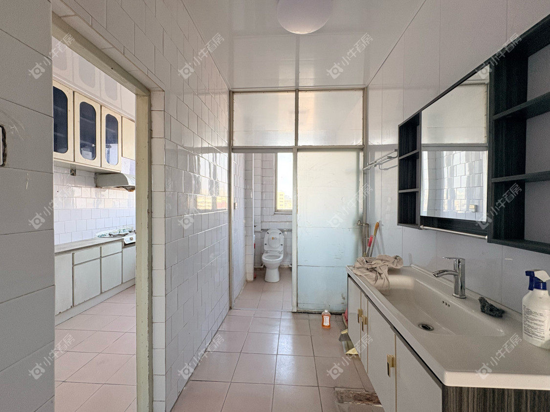 镇江丹阳华阳路综合楼在售二手房源室内图_小牛看房