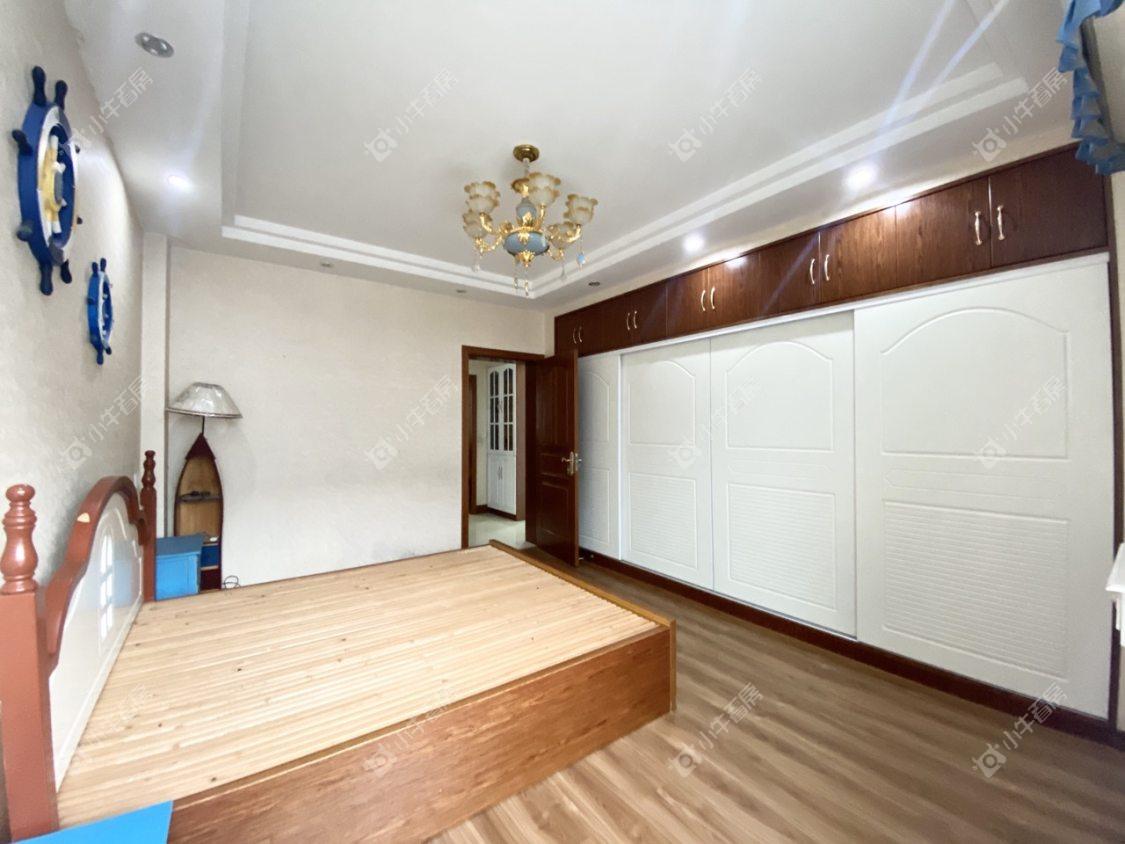 镇江新香草苑在售二手房源室内图_小牛看房