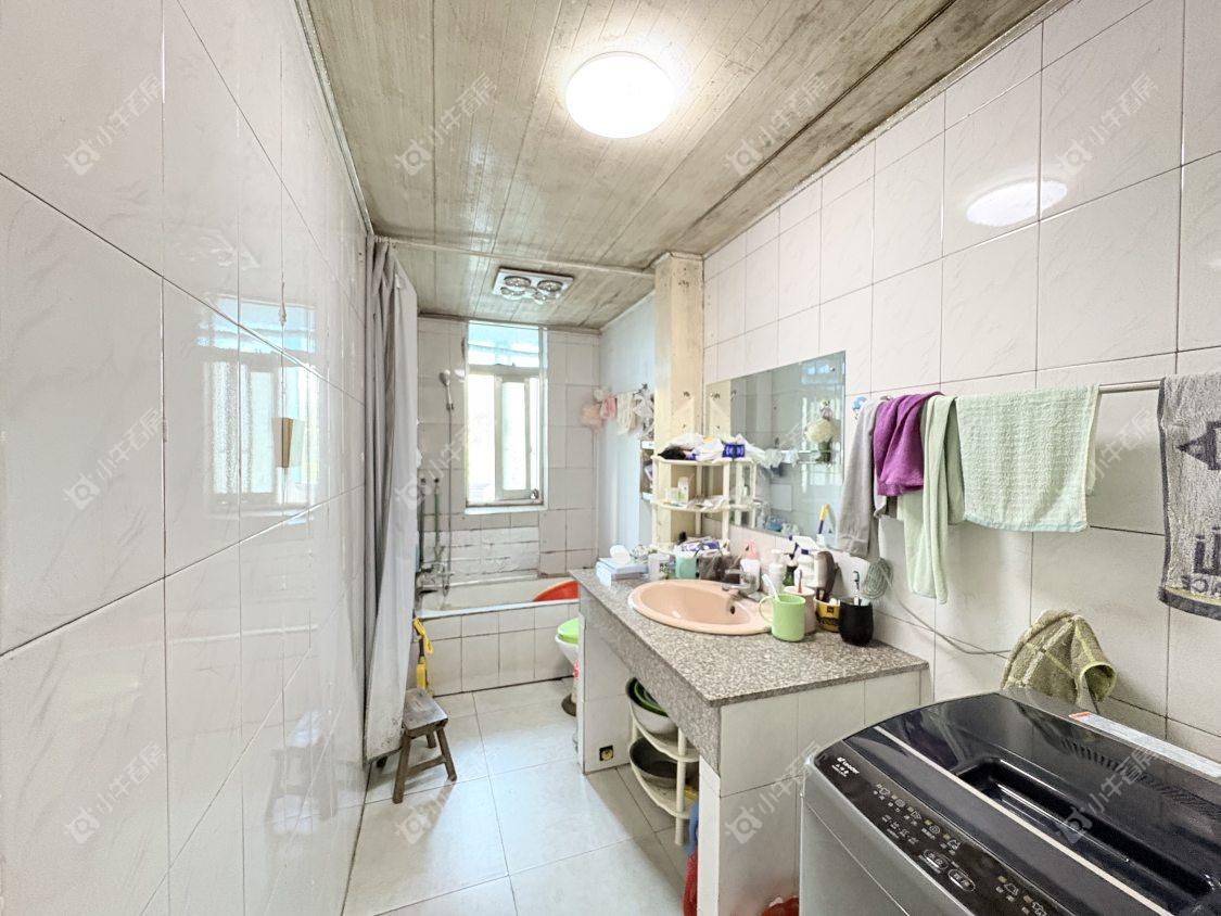 镇江玉泉小区在售二手房源室内图_小牛看房