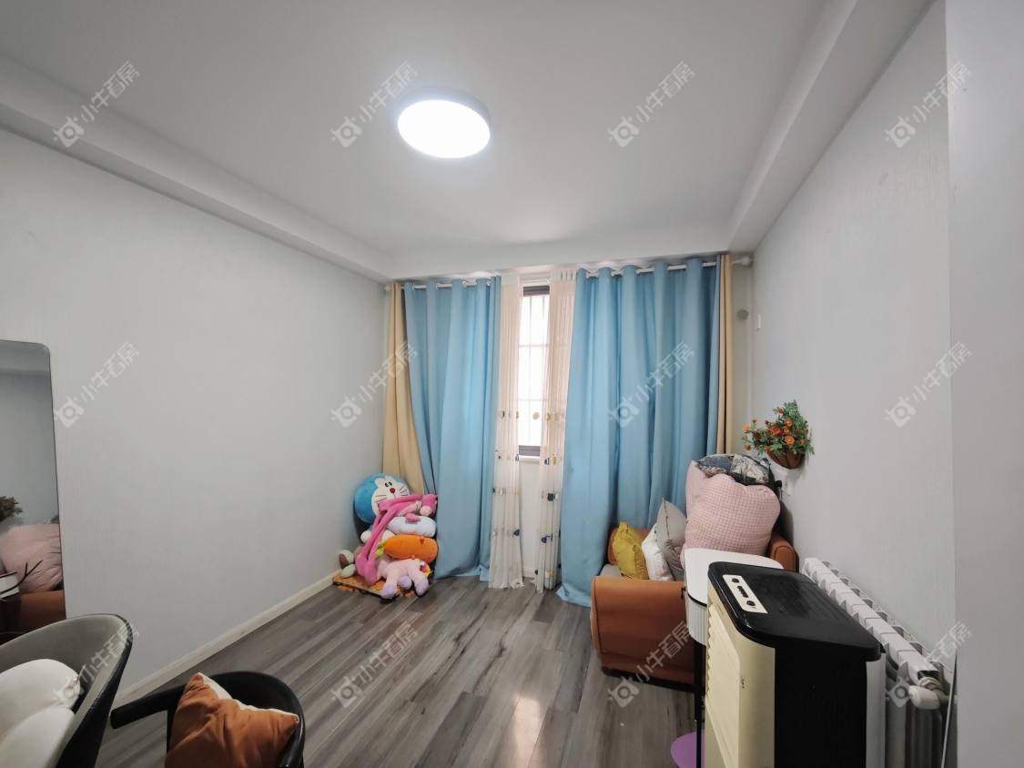 镇江中山路云阳医院住宅楼在售二手房源室内图_小牛看房