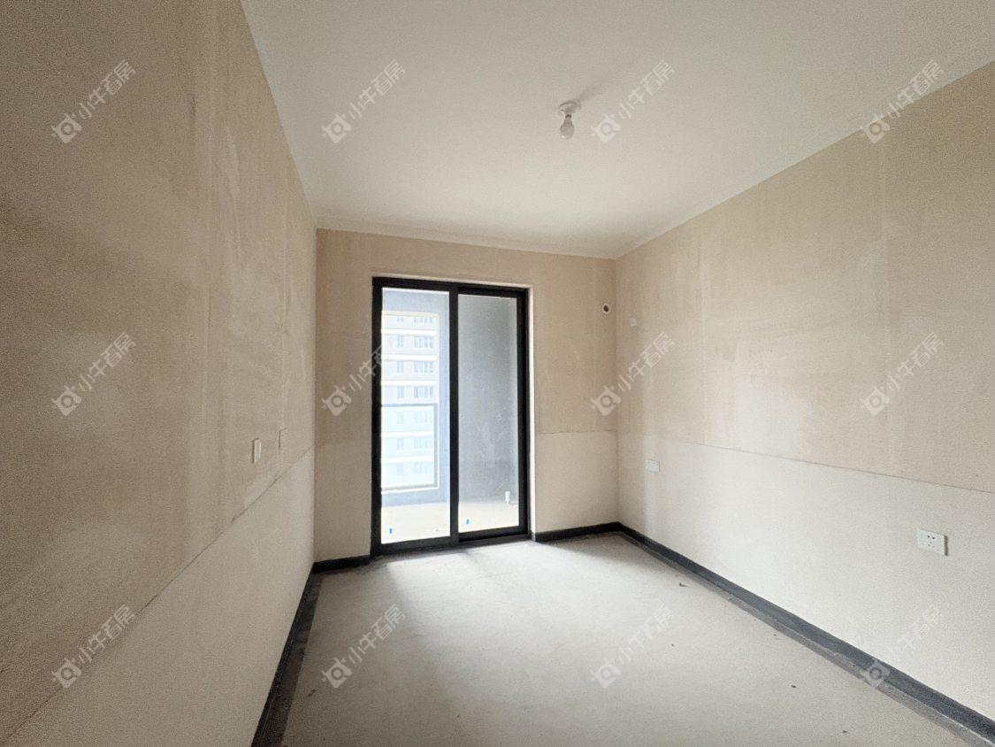 镇江中海时代都会在售二手房源室内图_小牛看房