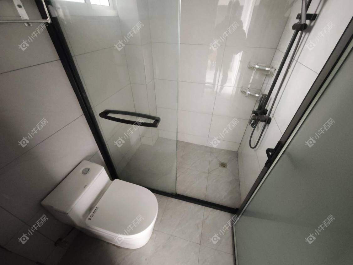 镇江云天花园在售二手房源室内图_小牛看房