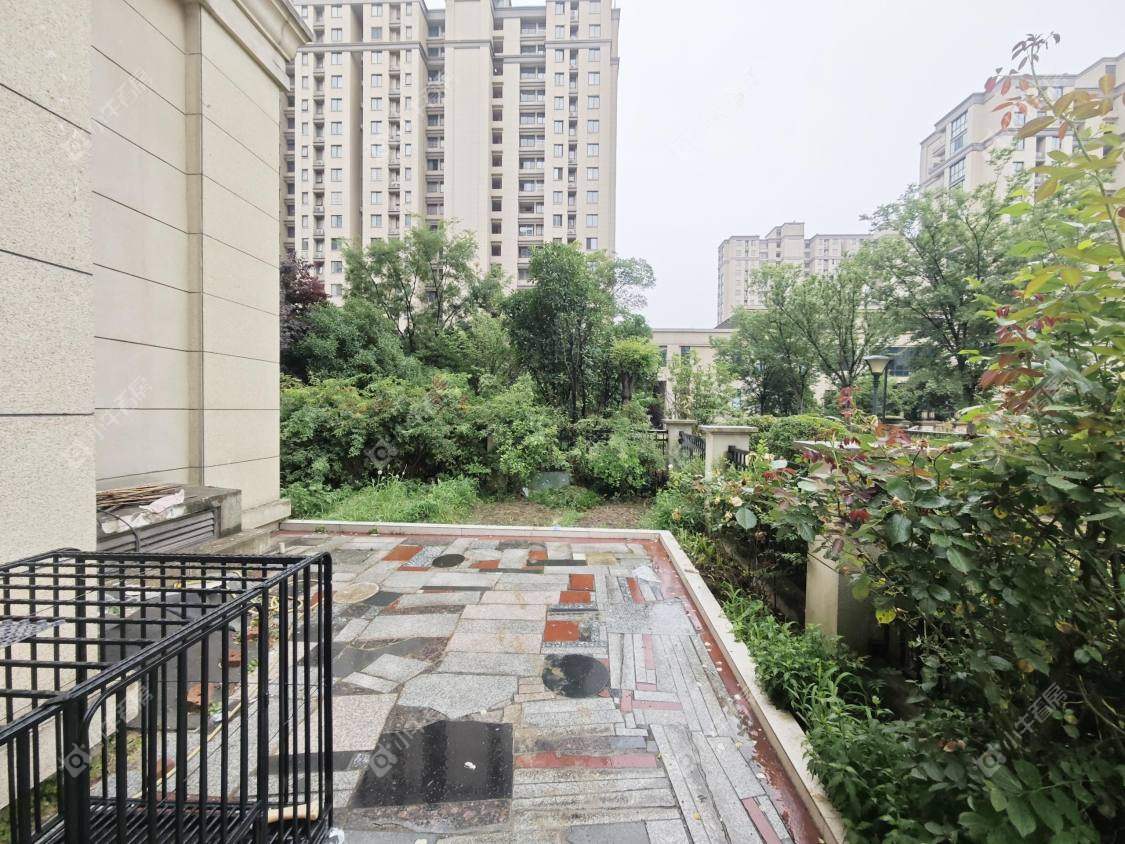 镇江丹凤国际在售二手房源小区图_小牛看房