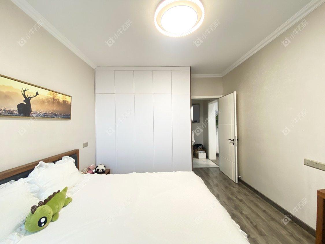 镇江迈村新城在售二手房源室内图_小牛看房