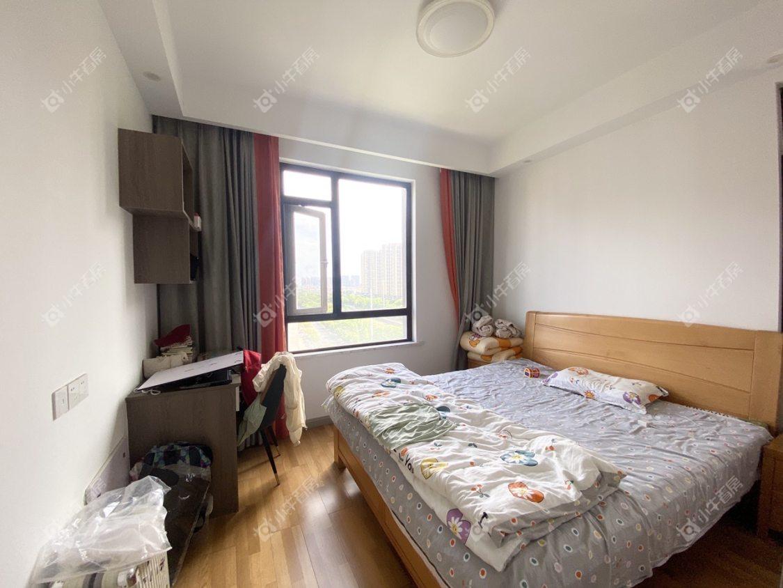 镇江滨河凤凰城在售二手房源室内图_小牛看房