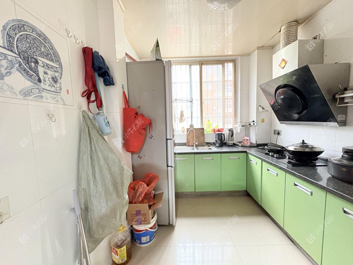 镇江芳草苑在售二手房源室内图_小牛看房