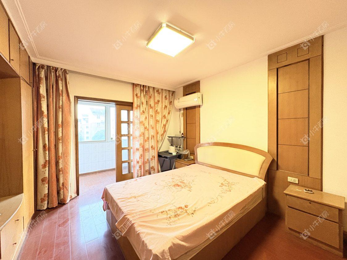 镇江中山路开关厂综合楼在售二手房源室内图_小牛看房