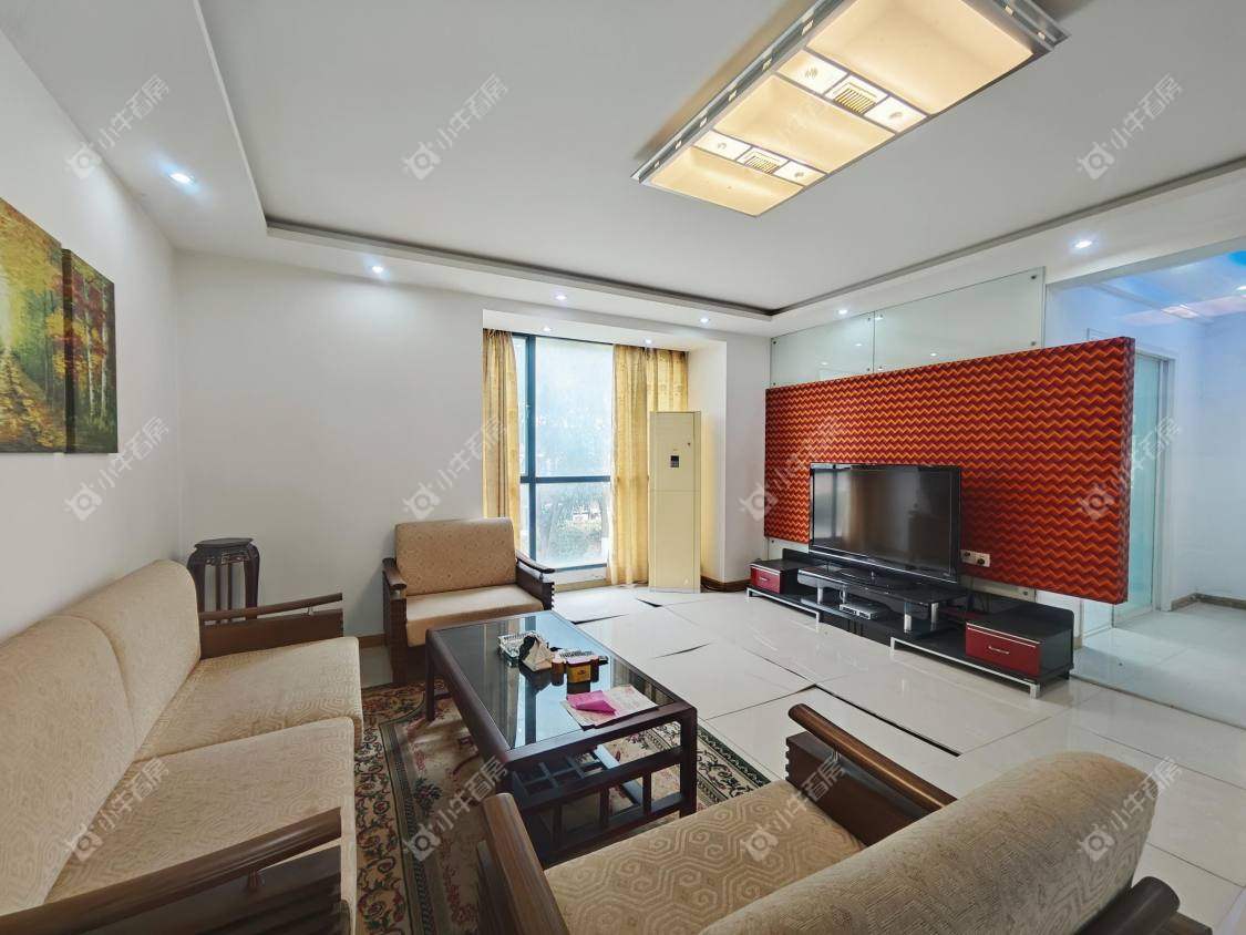 镇江天波城在售二手房源室内图_小牛看房