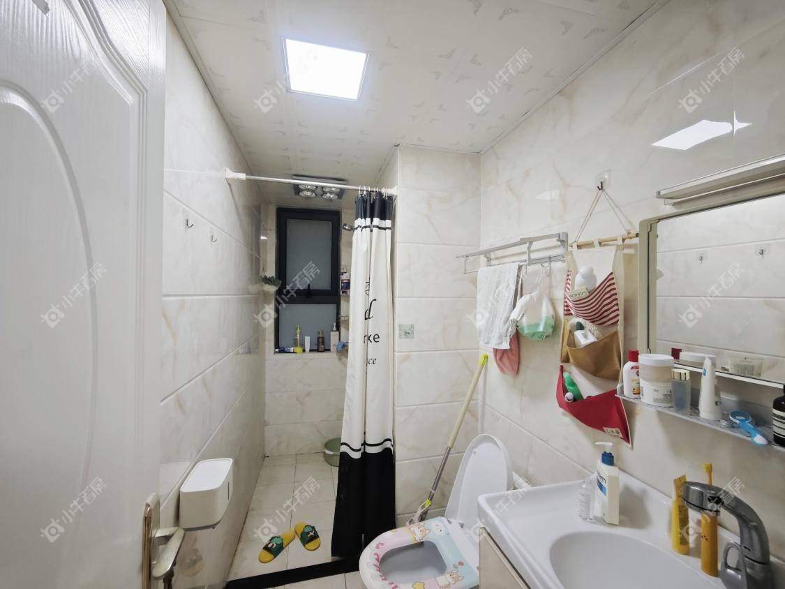 镇江翡翠林花园（天福花园）在售二手房源室内图_小牛看房