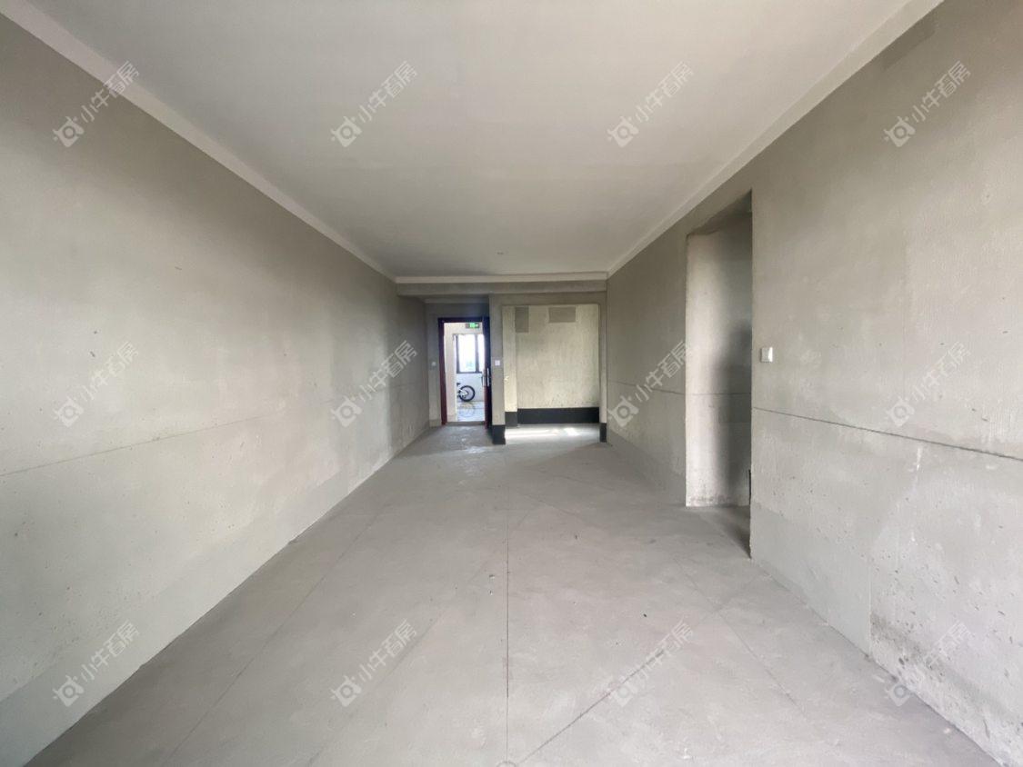 镇江碧桂园樾府在售二手房源室内图_小牛看房