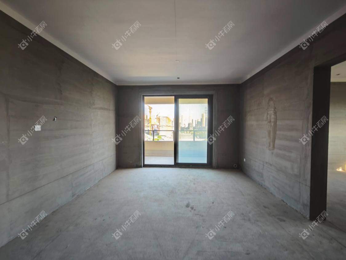 镇江凤凰郡在售二手房源室内图_小牛看房