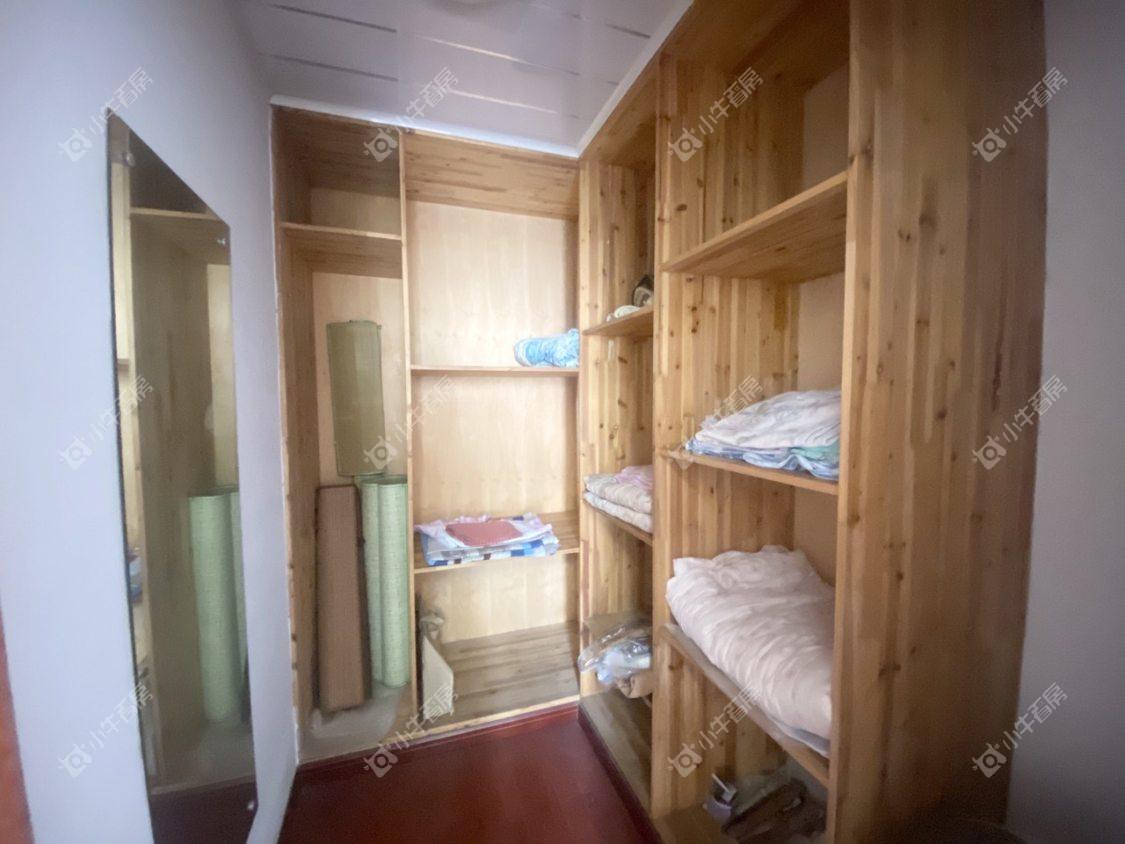 镇江新新家园在售二手房源室内图_小牛看房