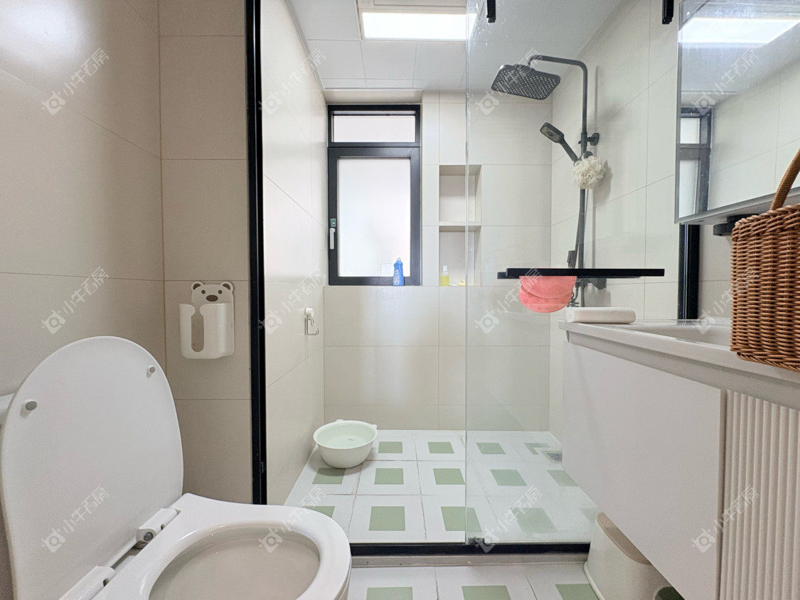 镇江和谐里在售二手房源室内图_小牛看房