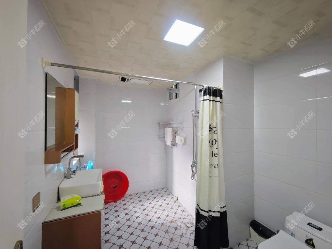 镇江众悦华城在售二手房源室内图_小牛看房