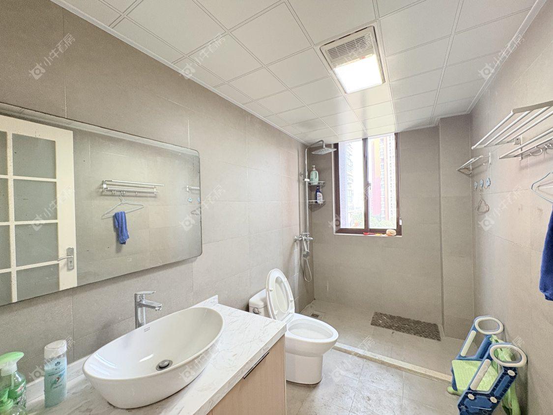 镇江天波城在售二手房源室内图_小牛看房