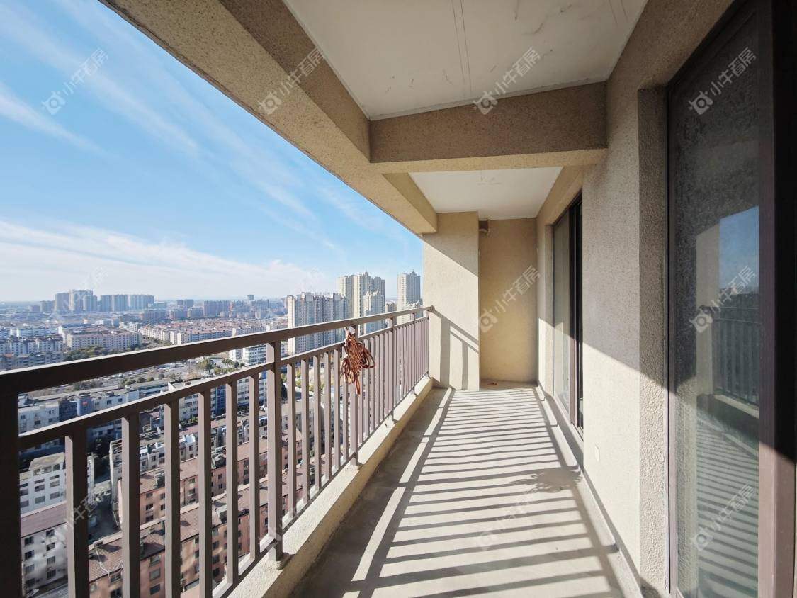 镇江荣城国际（中央公馆）在售二手房源室内图_小牛看房