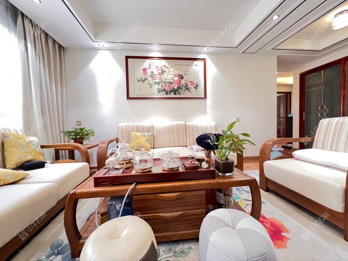 镇江华都幸福里在售二手房源室内图_小牛看房